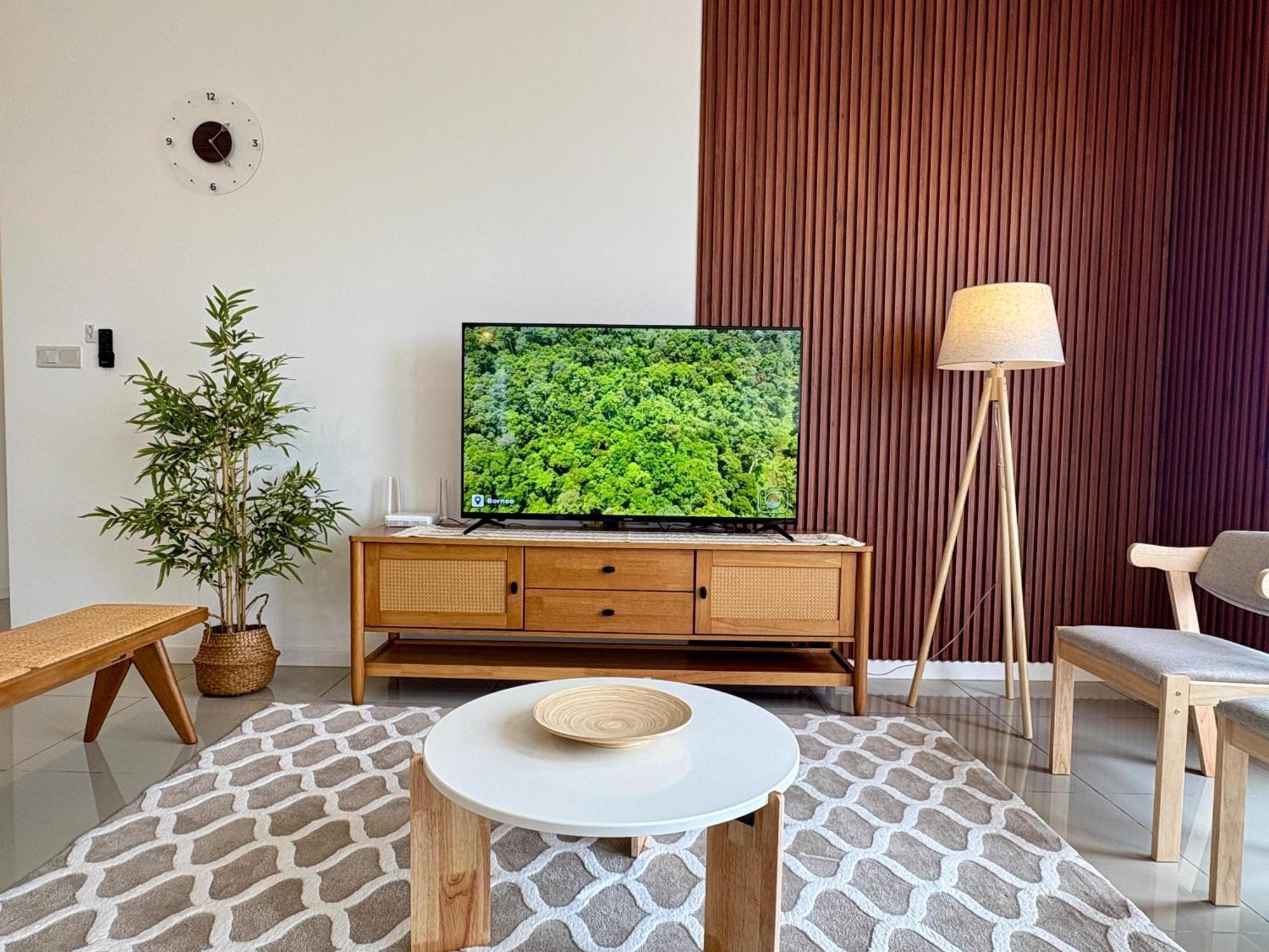 Spacious Muji With Ioi Mall & Kl View Putrajaya