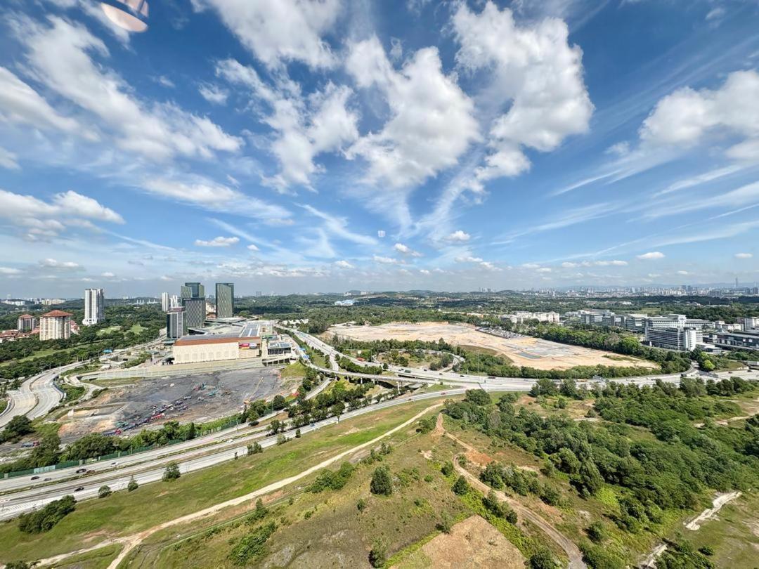 Pangsapuri Spacious Muji With Ioi Mall & Kl View *